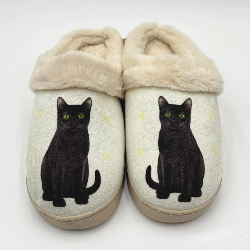 Snuggs : Black Cat Slippers - Image 2