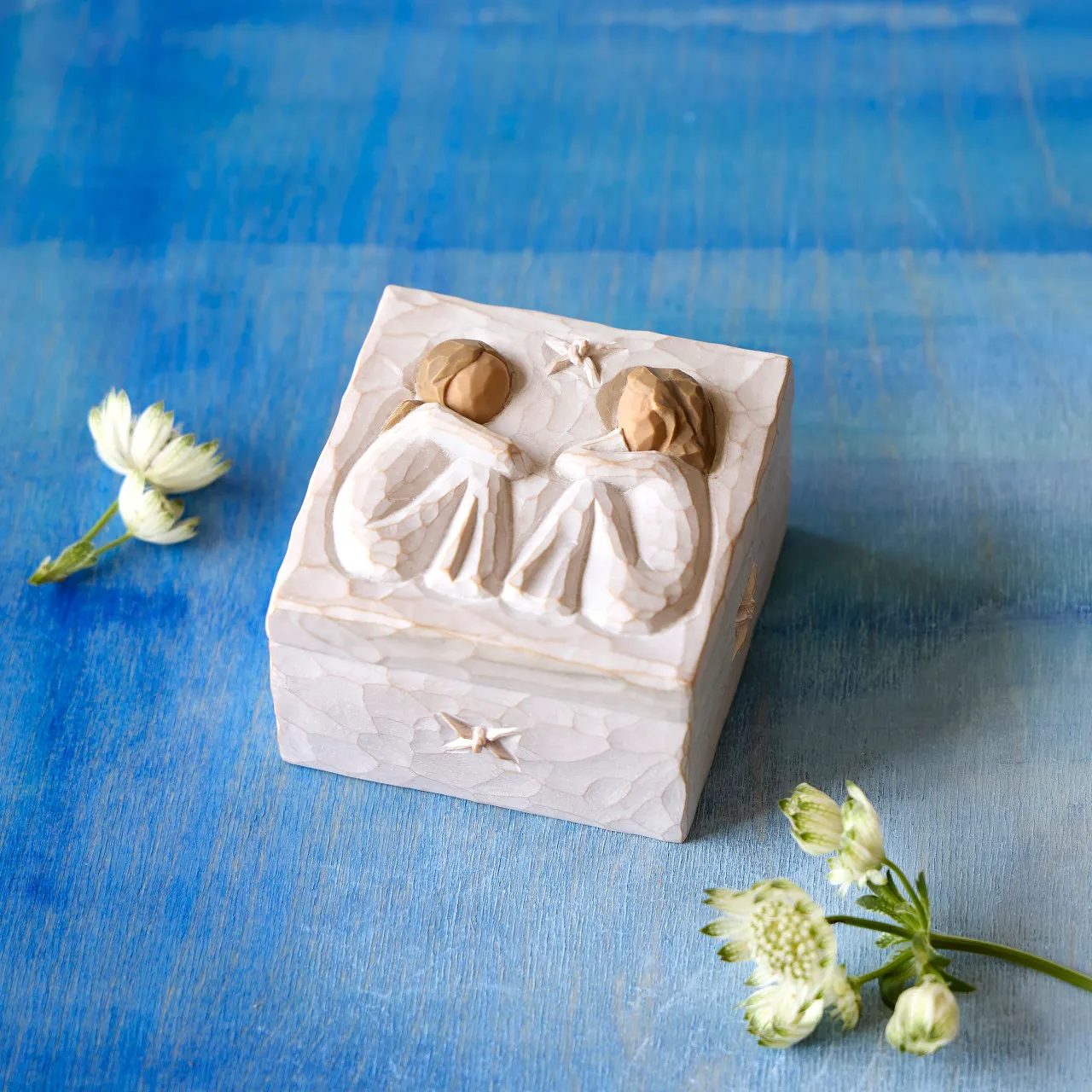 Willow Tree : Friendship Keepsake Box -Forever true, forever friends - Image 4
