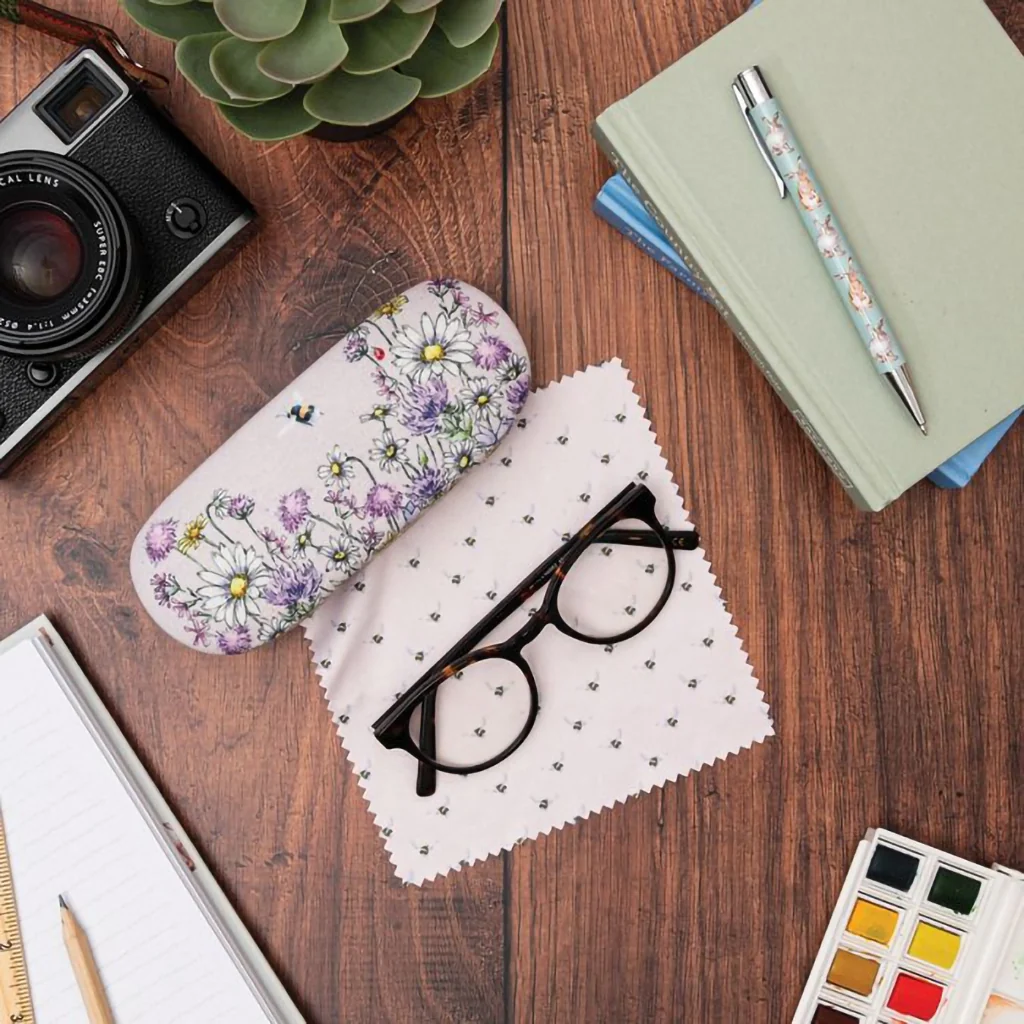 Wrendale Designs : Bee Eye Glass Case - Just Bee-cause - Image 3