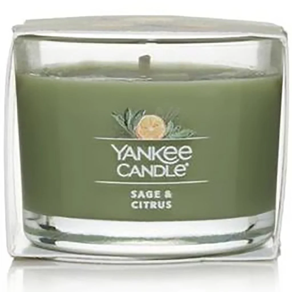 Yankee Candle : Mini Jar Candle in Sage & Citrus